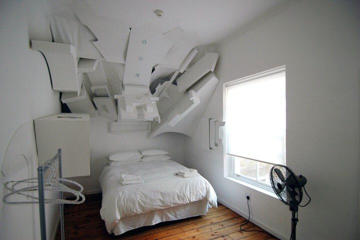 Room 6 of 48