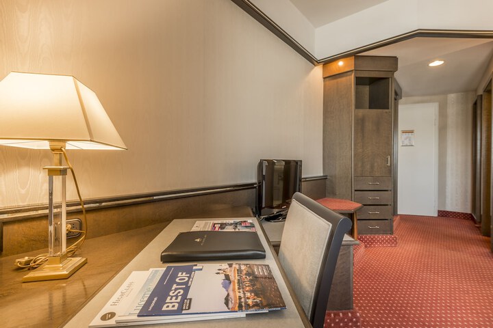 Hotel Interior 134 of 146