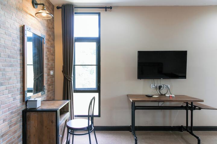 Room 26 of 187