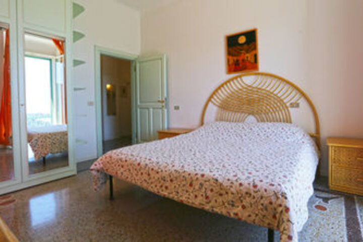 Room 55 of 105