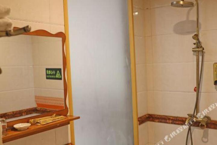 Jiaxin Hotel