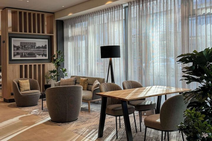 Hotel Interior 6 of 108