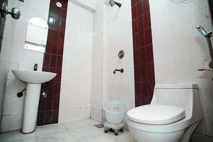 Room 16 of 20