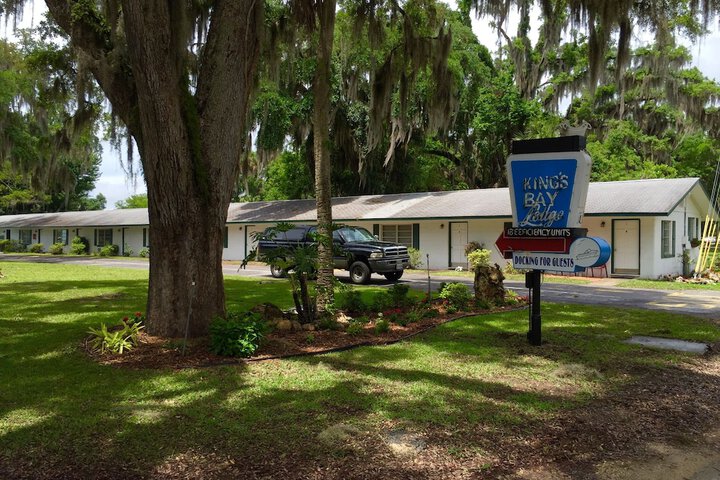 Property Grounds 46 of 86