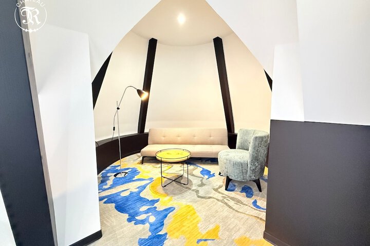 Room 42 of 217