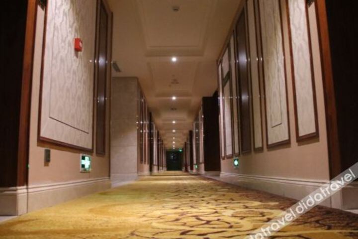 Hotel Interior 13 of 30