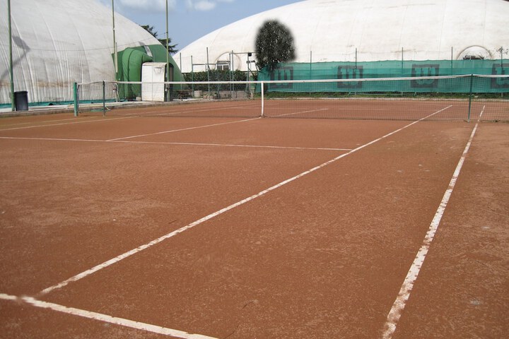 Tennis court