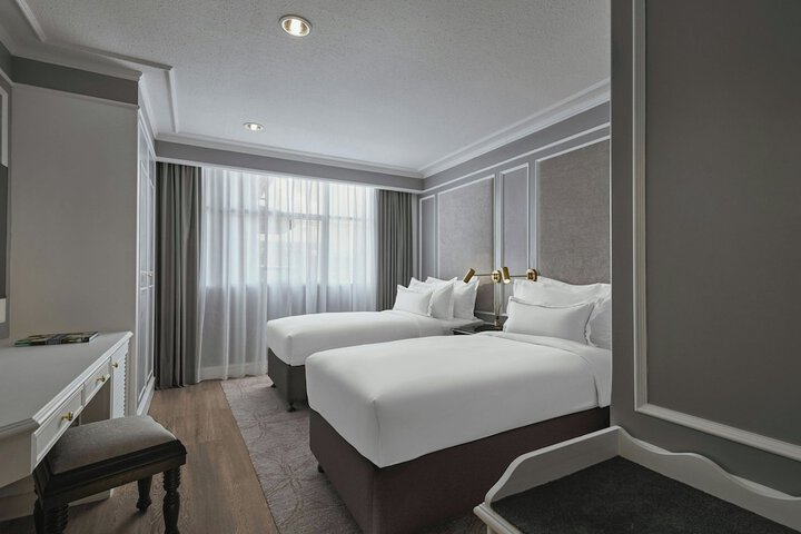 Room 15 of 67