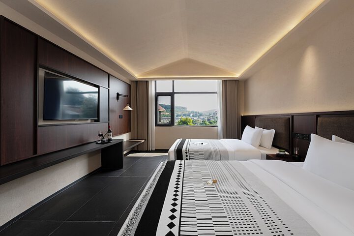 Room 19 of 60