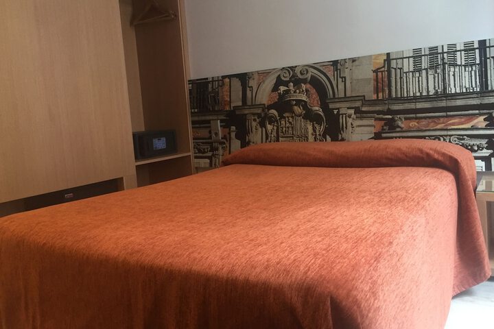 Room 17 of 67