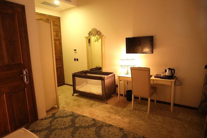 Room 32 of 56