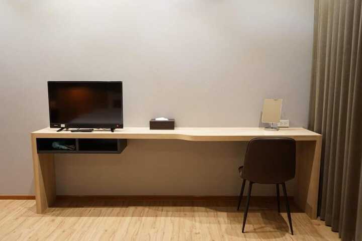 Room 26 of 61