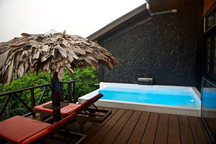 Terrace/Patio 44 of 131
