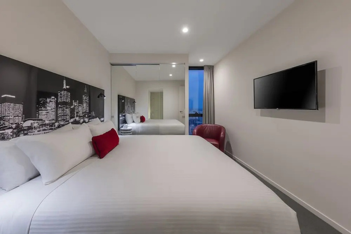 Room 3 of 15