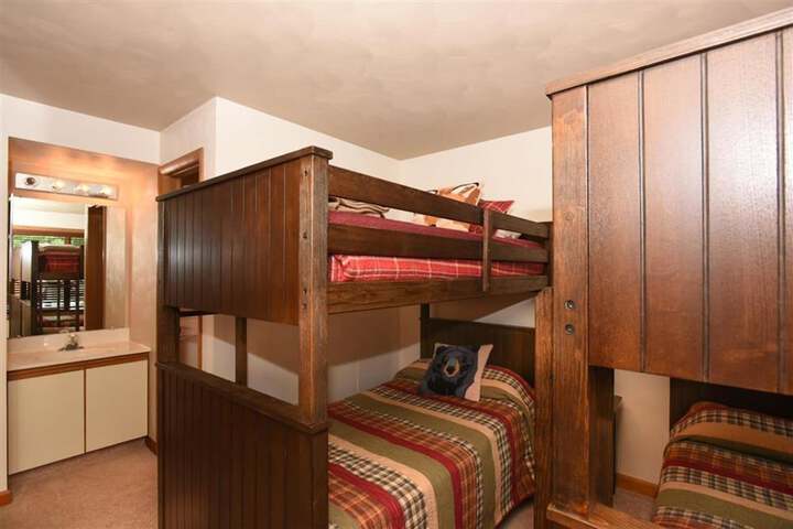 1 Bedroom Condo Villa Queen Bed Sofa (145 of 252)