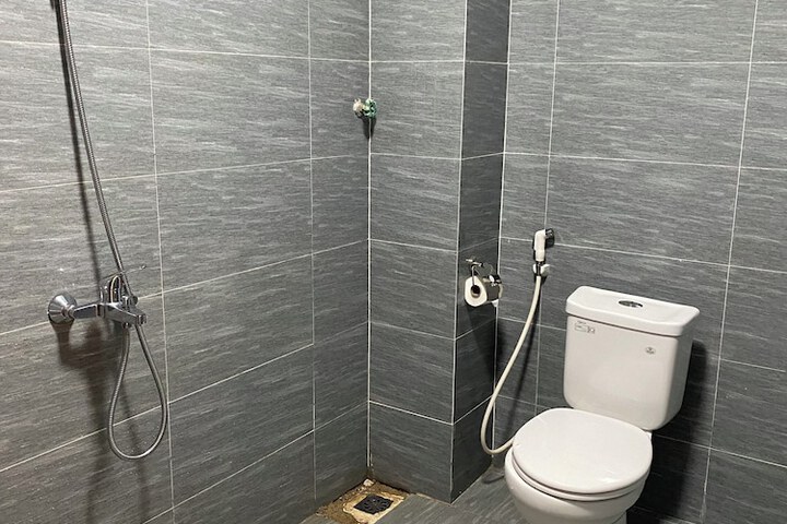 Room 18 of 42
