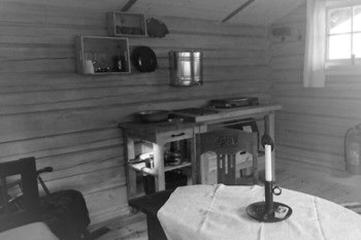 Room 89 of 122