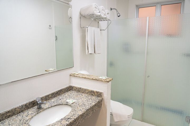 Clean Restrooms