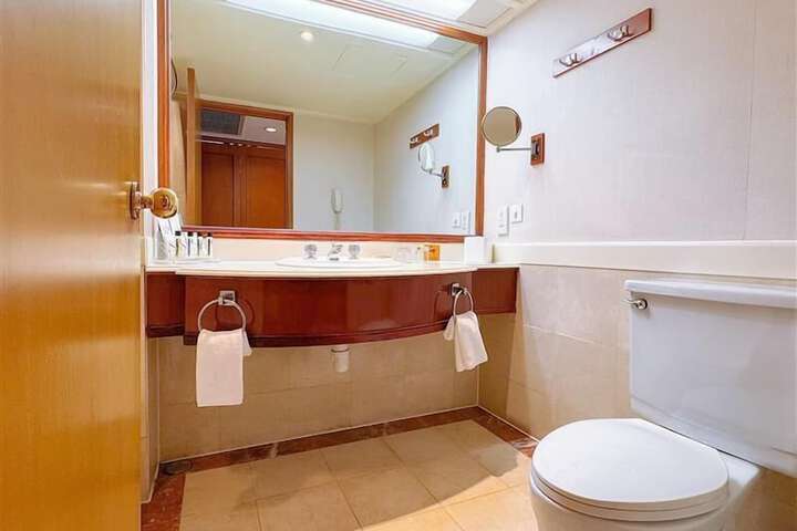 Bath Interior