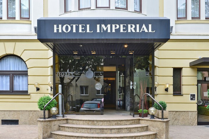 Hotel 38 of 42