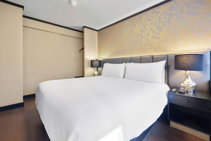 Standard | King Bed (21 of 42)