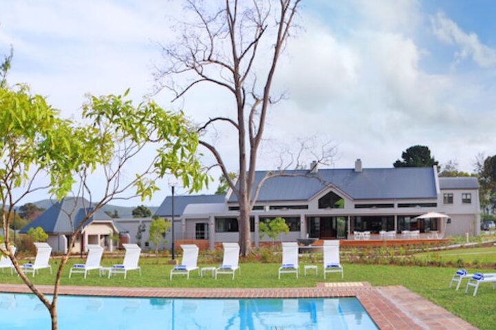 Hotel with Pool