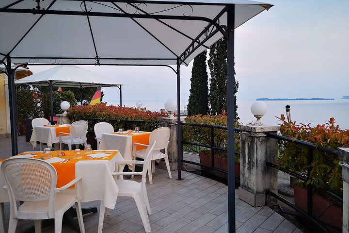 Terrace/Patio 20 of 41