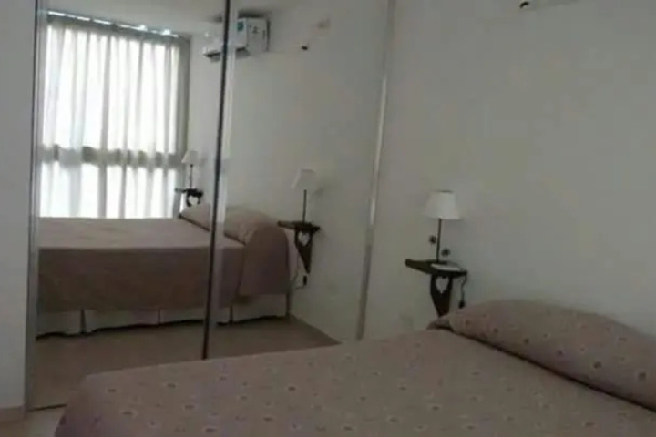 Room 2 of 19
