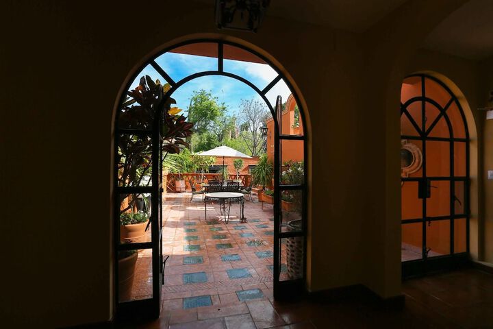 Hotel 2 of 24