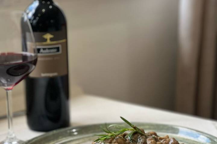 Dining Photos