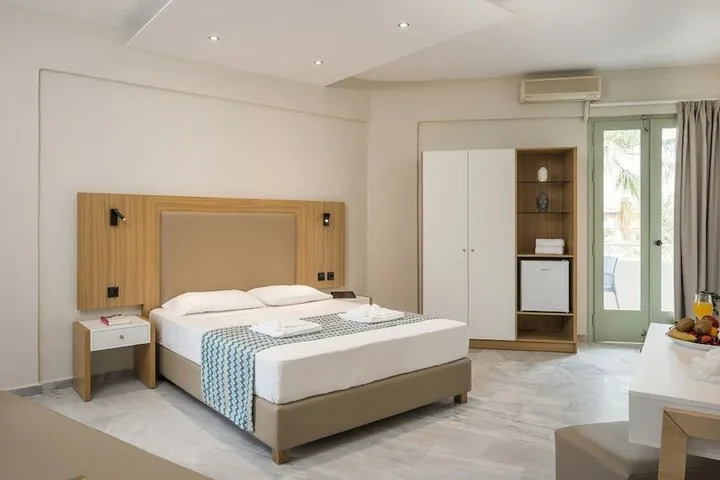 Room 10 of 57