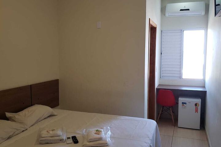 Room 21 of 33