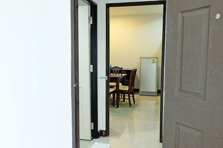 Room 12 of 47