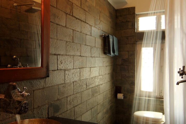 Room 29 of 43