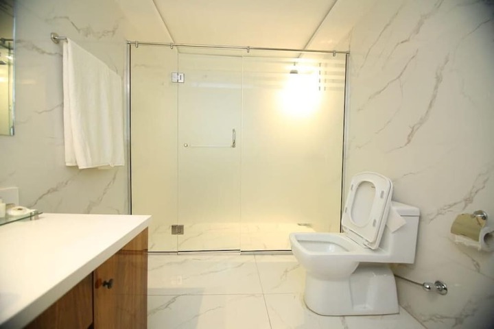 Room 7 of 31