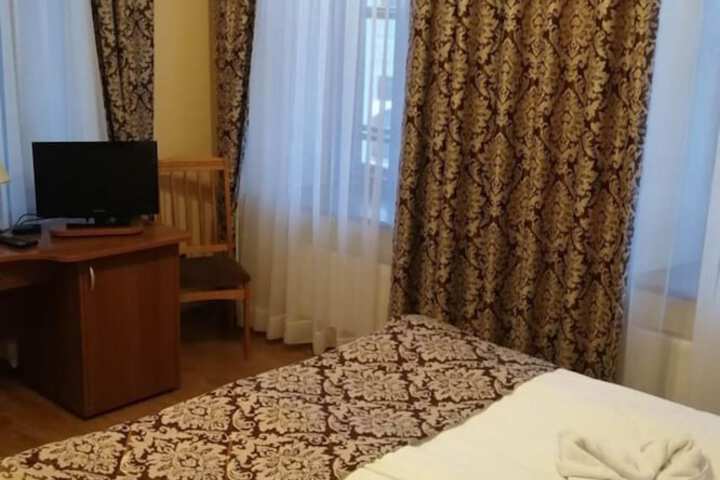 Room 18 of 87
