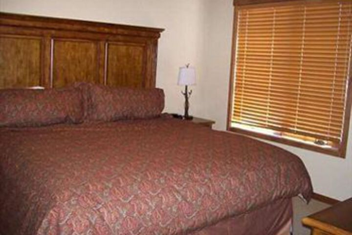 Room 14 of 49
