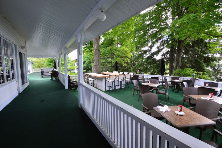 Dining Photos