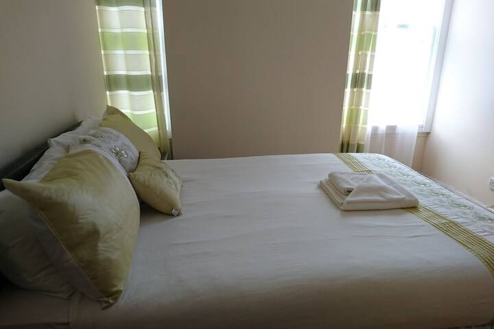 Room 5 of 25