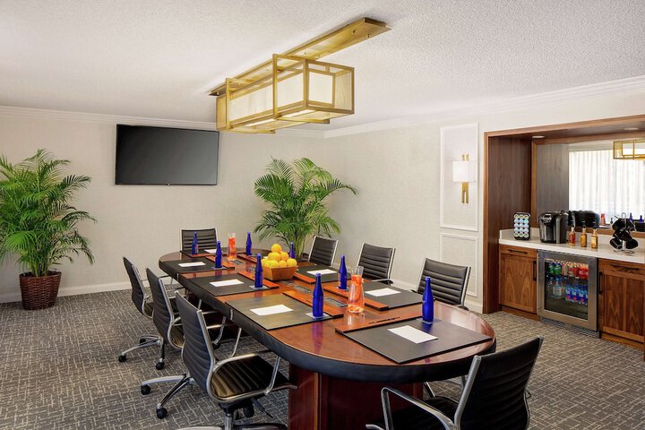 Meeting facility