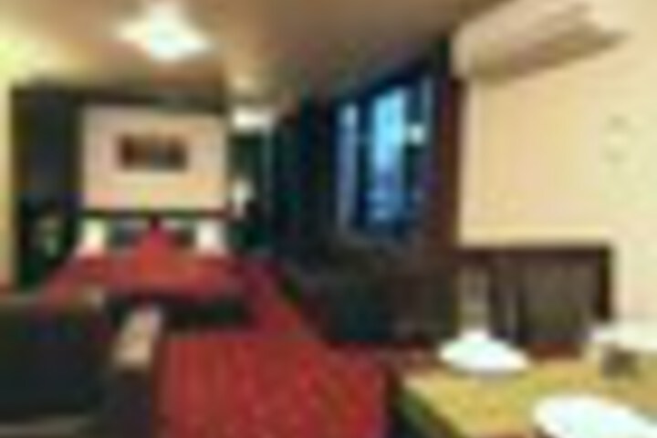 Room 20 of 66