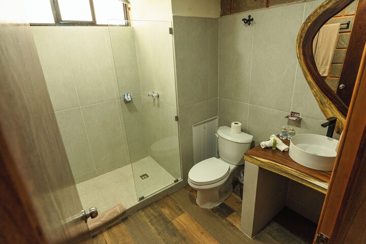 Room 46 of 71