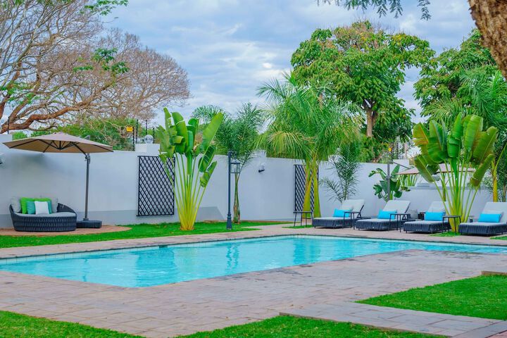 Pool 33 of 154