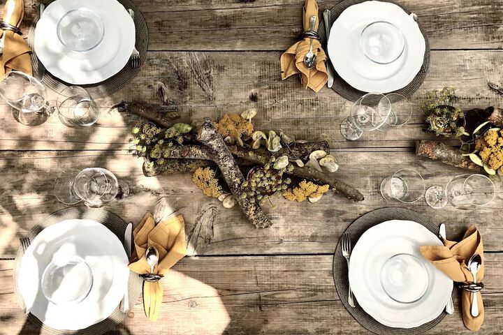 Dining 76 of 90