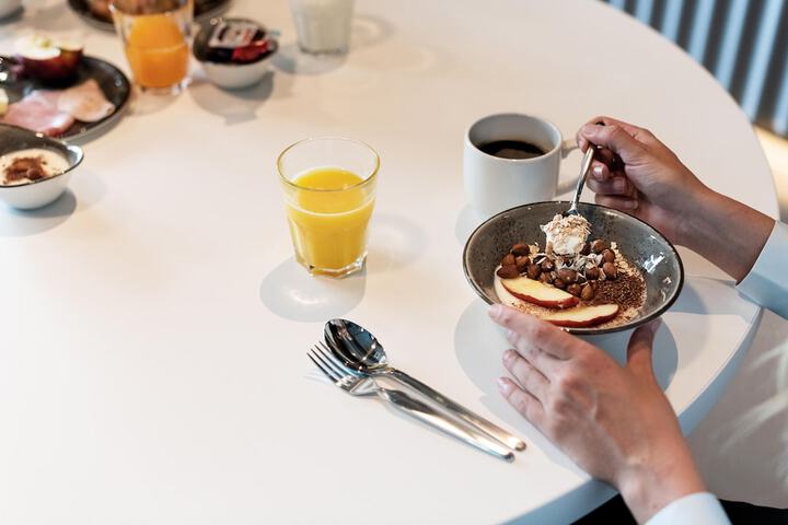 Breakfast/Coffee Service 20 of 29