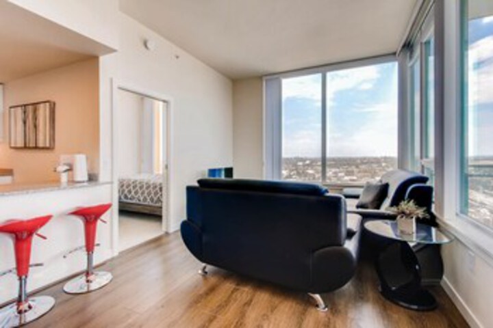 Exterior of Best Views in San Diego 3 Bd Stunner