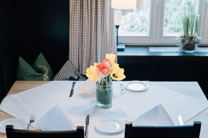 Dining 29 of 42