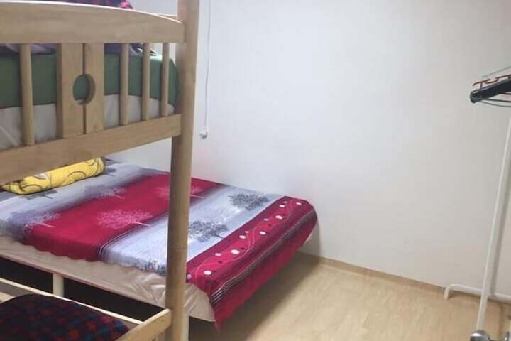 Room 9 of 41