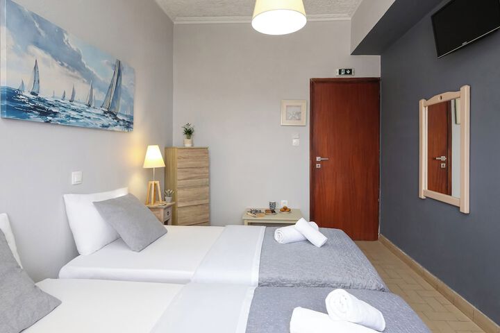 Room 30 of 85
