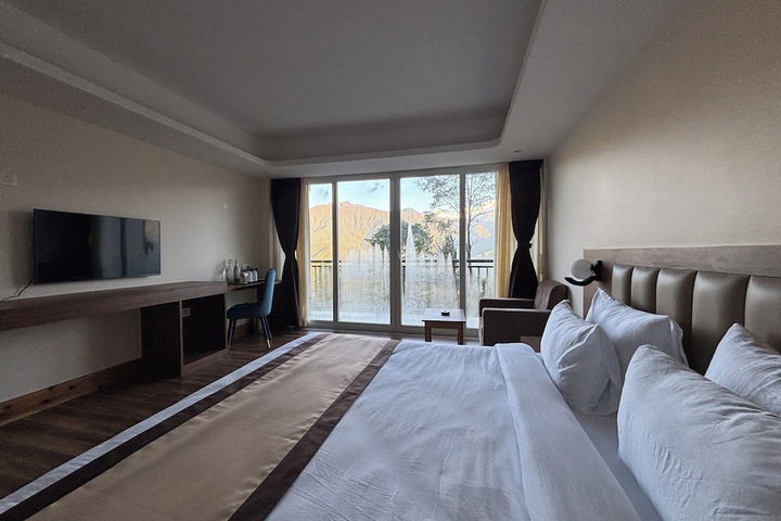 Room 13 of 67